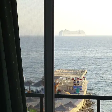 Seaside Garden *