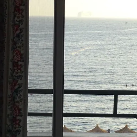 Seaside Garden * סרנדה
